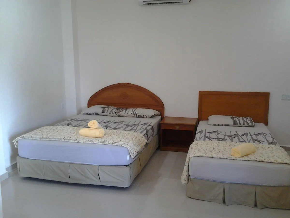 Adina Drive In Motel Langkawi 2*,